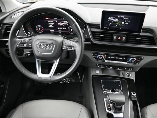 2020 Audi Q5 45 Premium Plus