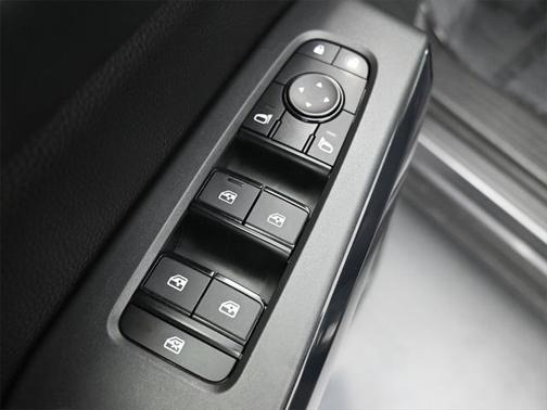 2024 Nissan Pathfinder SV FWD