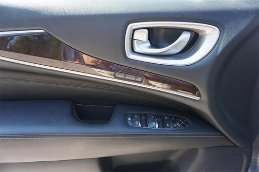 2018 INFINITI QX60 Base