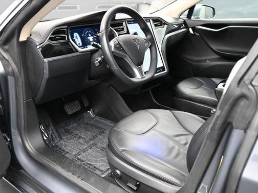 2013 Tesla Model S Performance