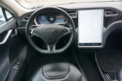 2013 Tesla Model S Performance