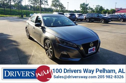 2022 Nissan Altima SR VC-Turbo FWD