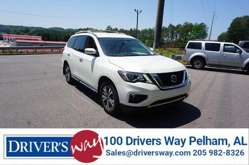 Pearl White 2017 Nissan Pathfinder SV