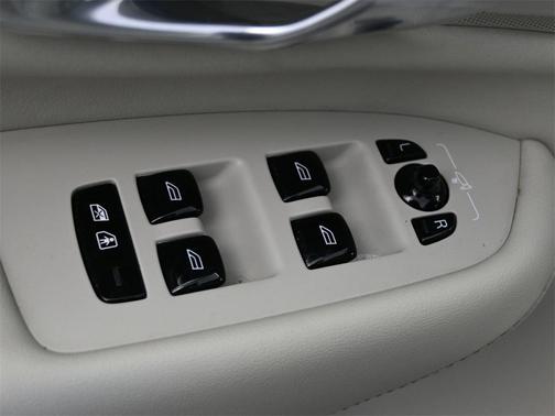 2022 Volvo XC90 T6 Inscription