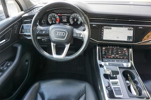 2021 Audi Q7 55 Premium Plus