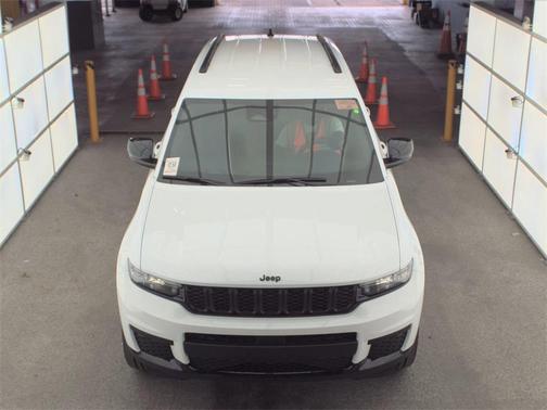 2022 Jeep Grand Cherokee L Altitude