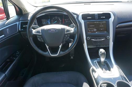 2013 Ford Fusion Hybrid SE Hybrid