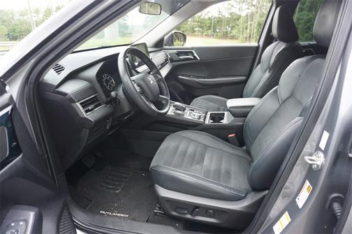 2022 Mitsubishi Outlander SE 2.5 2WD