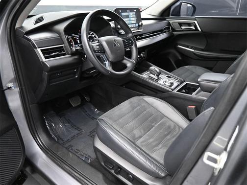 2022 Mitsubishi Outlander SE 2.5 2WD