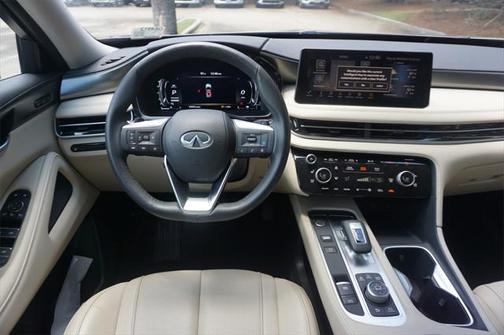 2024 INFINITI QX60 Luxe