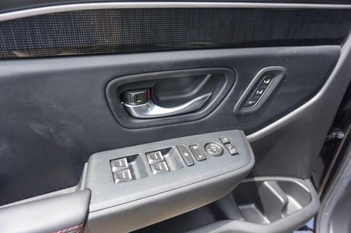 Crystal Black Pearl 2025 Honda Pilot Black Edition