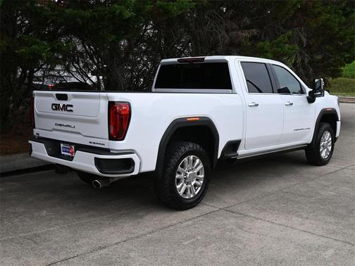 2022 GMC Sierra 2500 Denali
