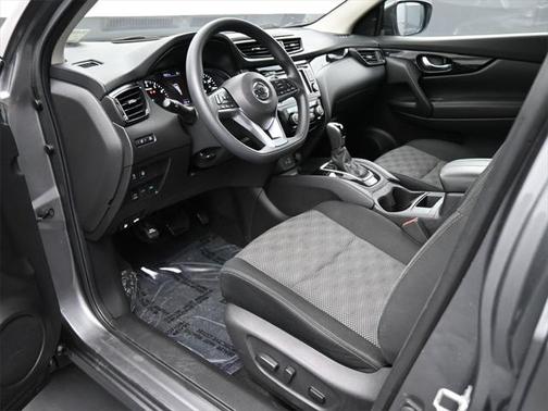 2020 Nissan Rogue Sport SV