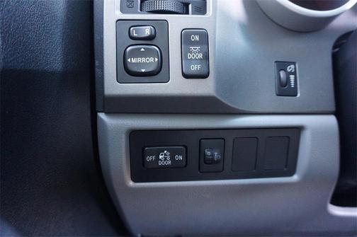 2012 Toyota Tundra Grade