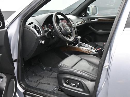 2016 Audi Q5 2.0T Premium Plus