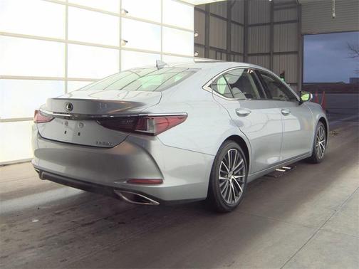 2025 Lexus ES 350 Base