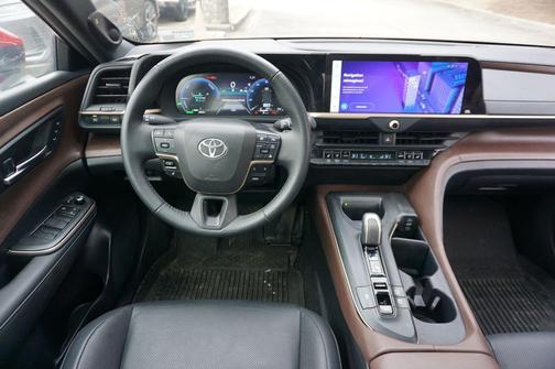 2023 Toyota Crown Limited