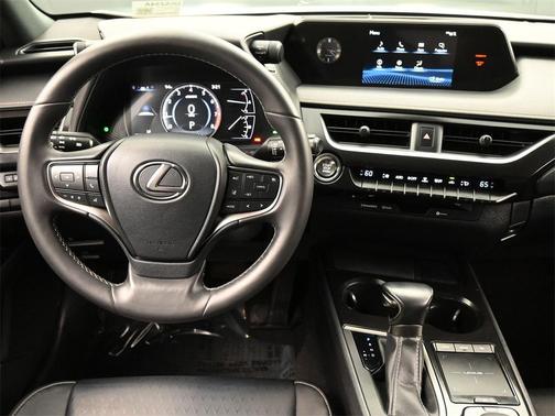 2020 Lexus UX 200 Base