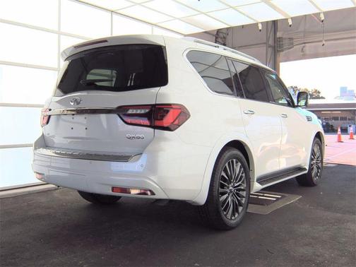 2023 INFINITI QX80 PREMIUM SELECT AWD