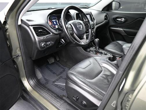 2020 Jeep Cherokee Latitude Lux