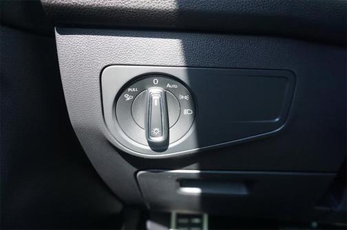 2022 Volkswagen Tiguan 2.0T SEL R-Line 4MOTION