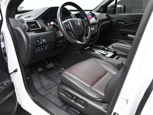 2023 Honda Ridgeline Black