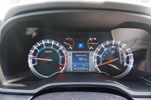 Classic Silver Metallic 2016 Toyota 4Runner Limited