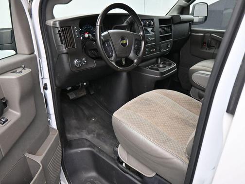 2020 Chevrolet Express 2500 RWD 2500 Regular Wheelbase WT