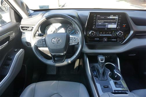 2021 Toyota Highlander Hybrid Limited