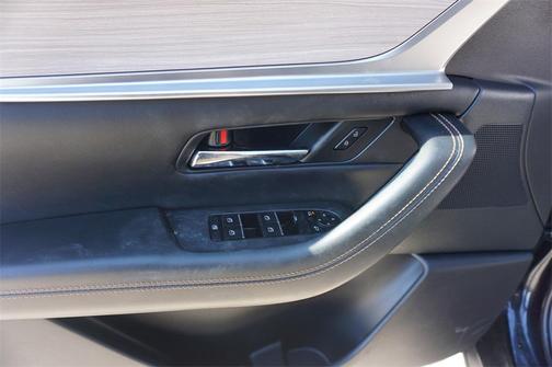 2024 Mazda CX-90 PHEV Premium