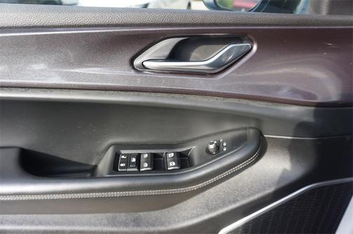 2022 Jeep Grand Cherokee Altitude