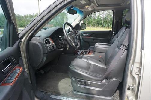 2013 Chevrolet Suburban 1500 LTZ