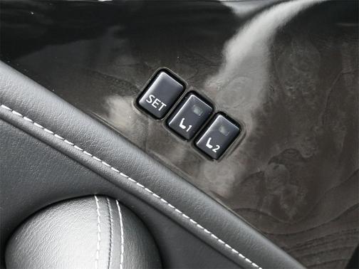 2024 INFINITI QX80 SENSORY AWD