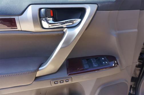 2017 Lexus GX 460 Base