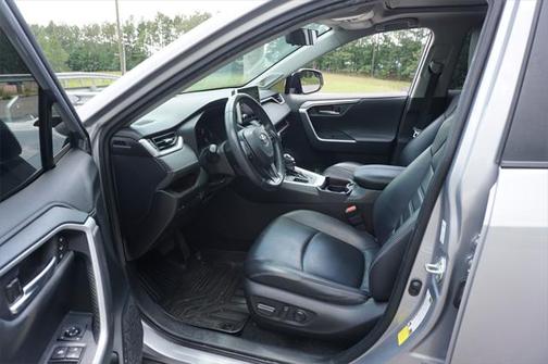 2020 Toyota RAV4 Limited