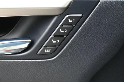 Caviar 2022 Lexus RX 350L Base