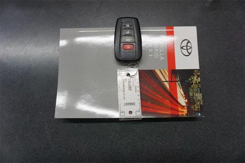 2021 Toyota Corolla Hybrid LE