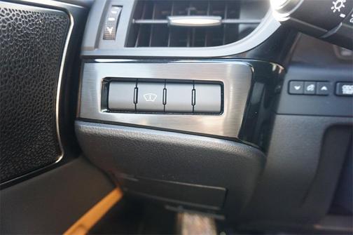 2022 Lexus ES 300h Base