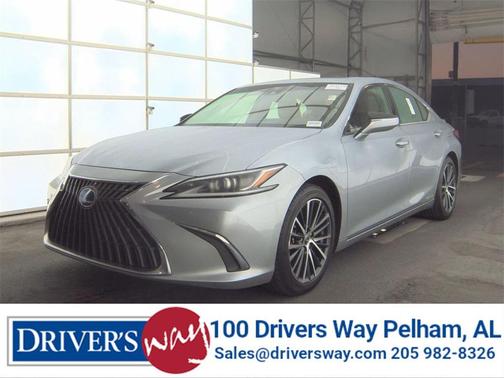 2022 Lexus ES 300h Base