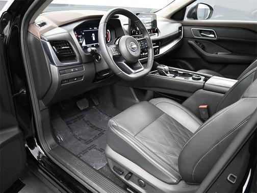 2022 Nissan Rogue Platinum