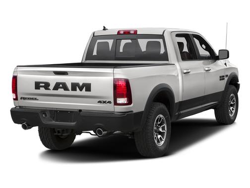 Bright Silver Metallic Clearcoat 2016 RAM 1500 Rebel
