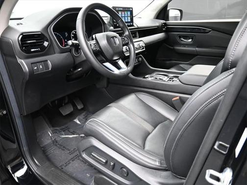 2024 Honda Pilot Touring 8-Passenger