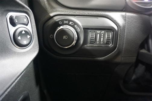 2022 Jeep Wrangler Willys