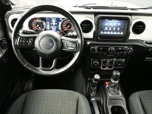 2021 Jeep Wrangler Unlimited Islander 4x4