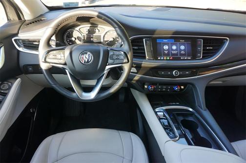 2023 Buick Enclave Essence FWD