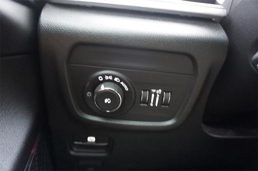 2023 Jeep Grand Cherokee Summit