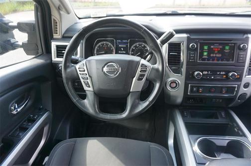 2019 Nissan Titan SV