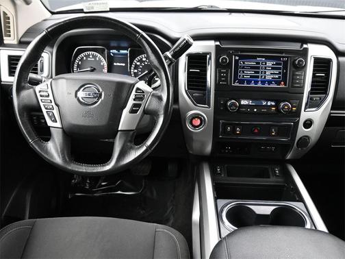 2019 Nissan Titan SV