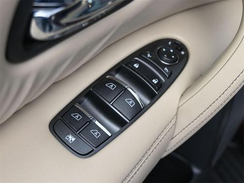 2021 Nissan Armada Platinum 2WD