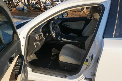 2016 Lexus IS 350 Base